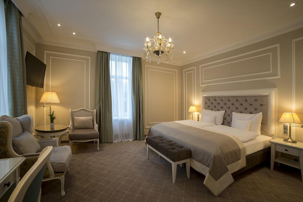 Park Hotel & Spa Katharina Badenweiler Buitenkant foto